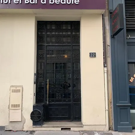 Au Coeur De *